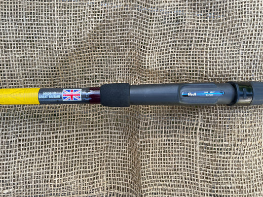 1 x North Western Carbon Specialist Old School Carp Fishing Rod. 11’. 2.25lb T/C. 1990s.