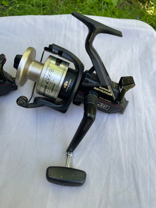 2 x Shimano 4500 Old School Baitrunner Carp Fishing Reels. Stunning Condition.