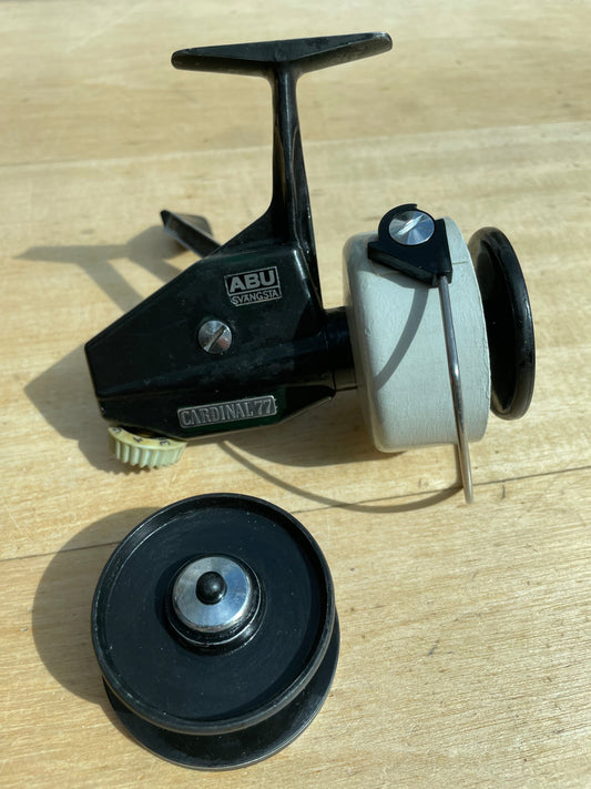 1 x Vintage ABU Cardinal 77 Carp Fishing Reel. 1970s Classic.