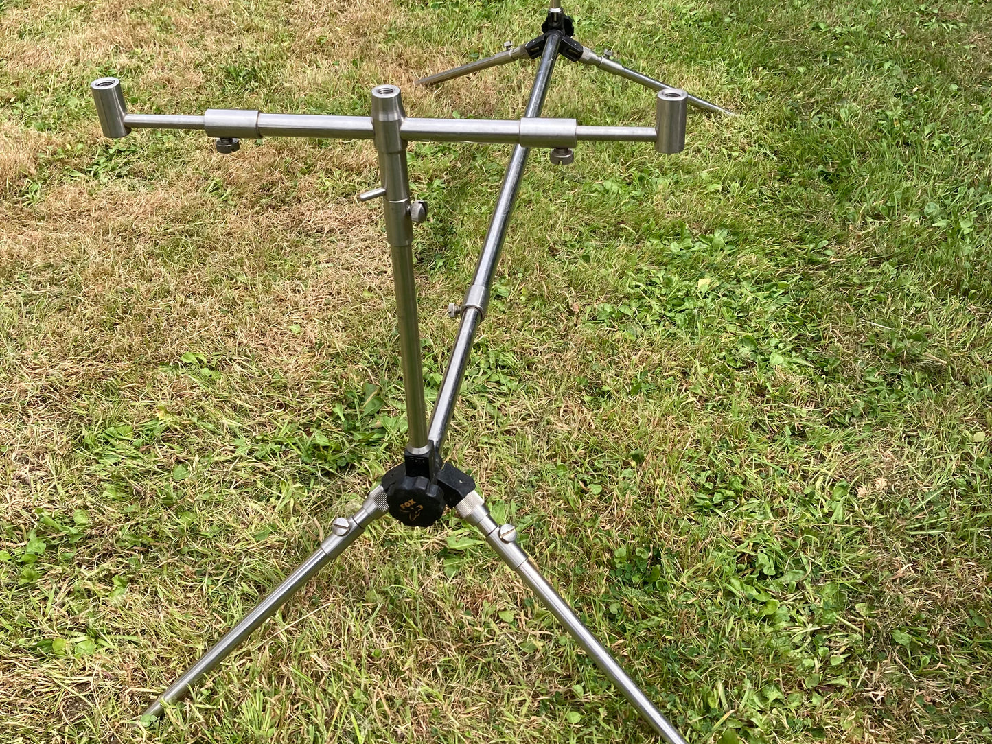 Fox Supa Stainless Old School Carp Fishing Rod Pod.