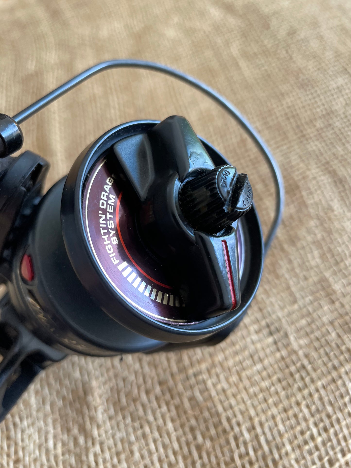 1 x Shimano Triton Baitrunner Plus 3500 Old School Carp Fishing Reel. Plus Spare Spool.