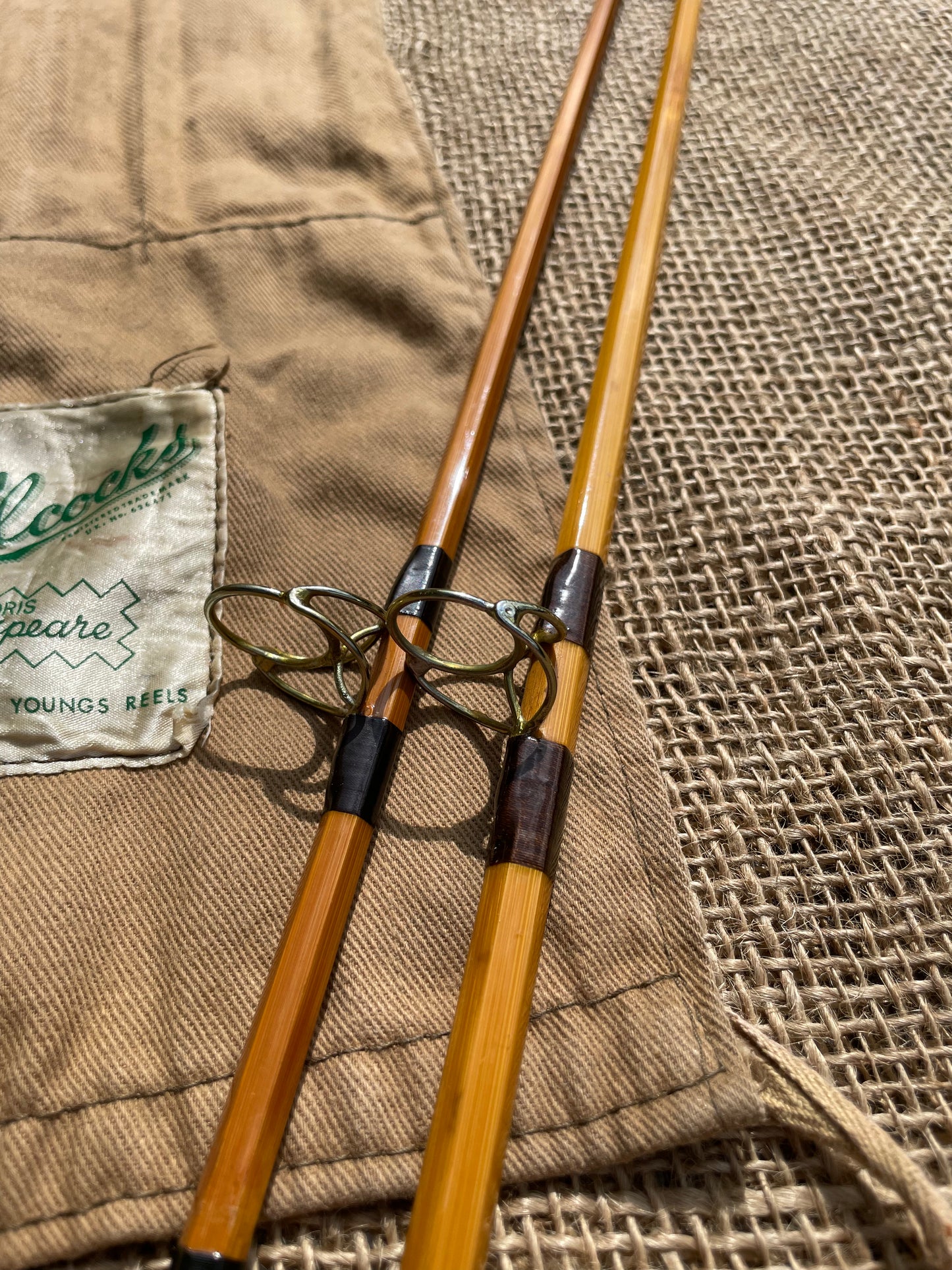 1 x Allcock Vintage Split Cane Carp Fishing Rod. Stunning Condition.