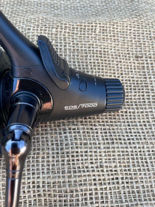 2 x Fox EOS 7000 Free-Spools Carp Fishing Reels.