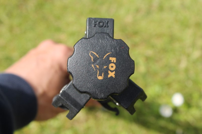 1 x Fox Supa Pod. Old School Carp Fishing Rod Pod. With Case And Buzz Bars.