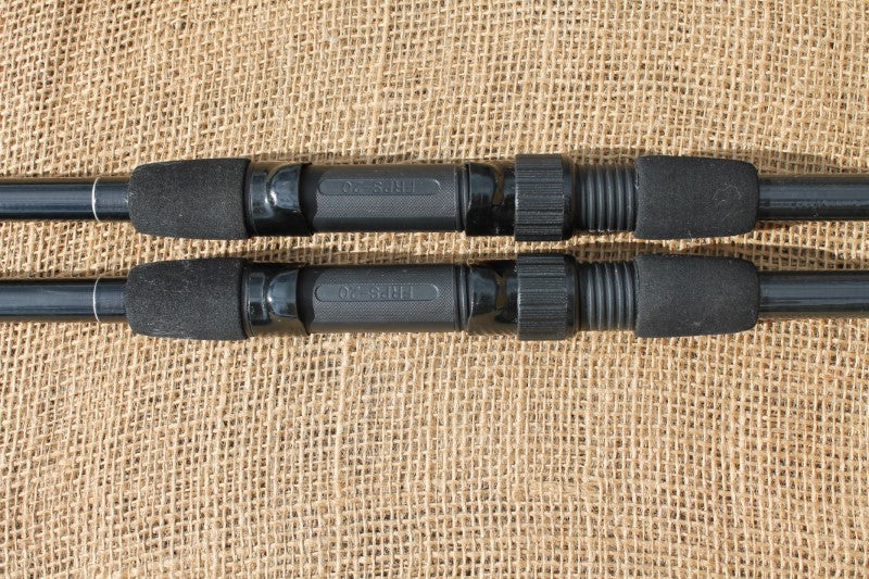 2 x Daiwa Pro Carbon Carp Old School Carp Fishing Rods. 11'. 2.75lb T/C. Classic Old School. 1990s.