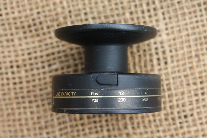 1 x ABU Cardinal C5 Old School Vintage Carp Fishing Reel, With Spare Spool And Case. EX.