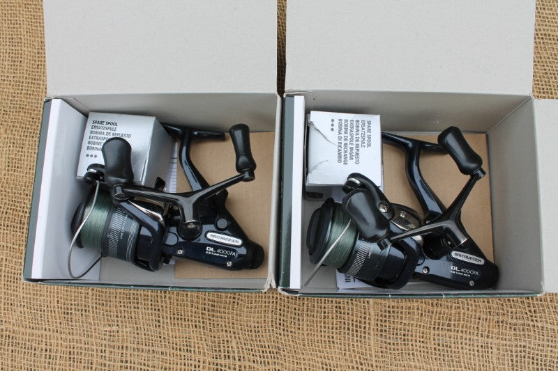 2 x Shimano Baitrunner DL 4000 FA Mini Carp Fishing Reels. MINTY!