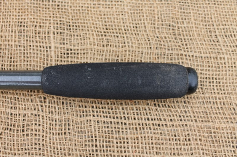 1 x Tri Cast Ultra Light Old School Carbon Carp Fishing Rod. 11'. 1990s.