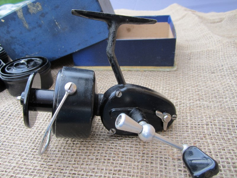Vintage Mitchell (Pre-300) carp Fishing Reel, With Makers Box And 3 Spare Spools.