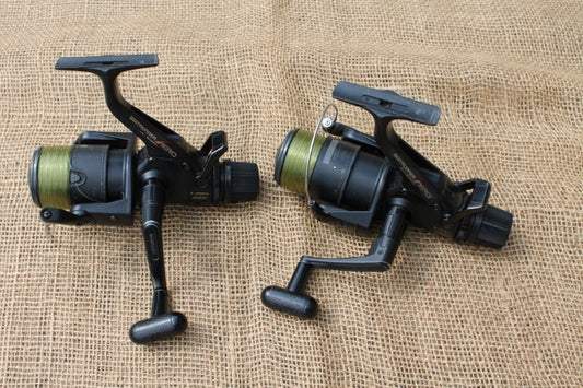 2 x Shimano Aero 3000 Baitrunner Carp reels. Original Old School.