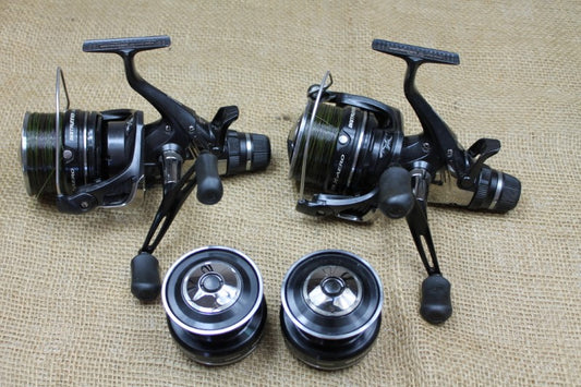 2 x Shimano Aero X 6000 RA Baitrunner Carp Fishing Reels + 2 Spare Spools.