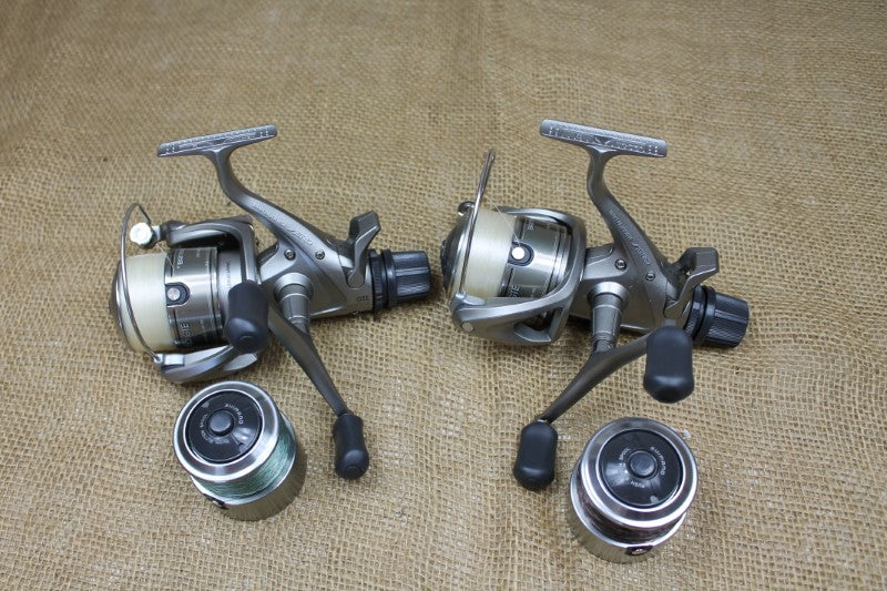 2 x Shimano Baitrunner GTE 6000B Carp Fishing Reels + 2 Spare Spools. – Vintage Carp Fishing Tackle