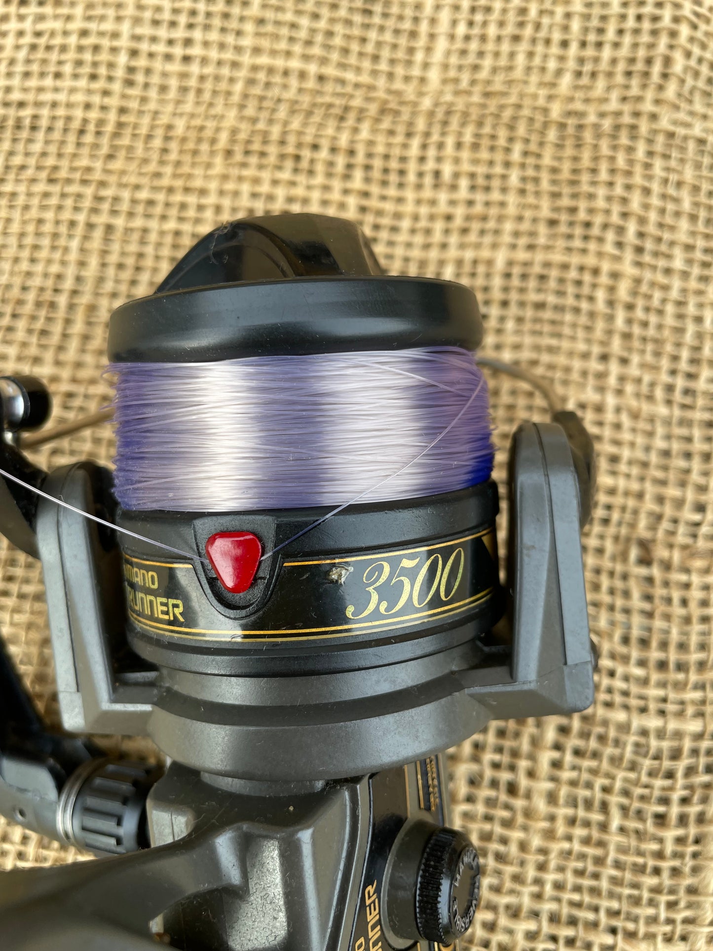 1 X Vintage Old School Shimano 3500 Baitrunner Carp Fishing Reel 1-x-vintage-old-school-shimano-3500-baitrunner-carp-fishing-reel