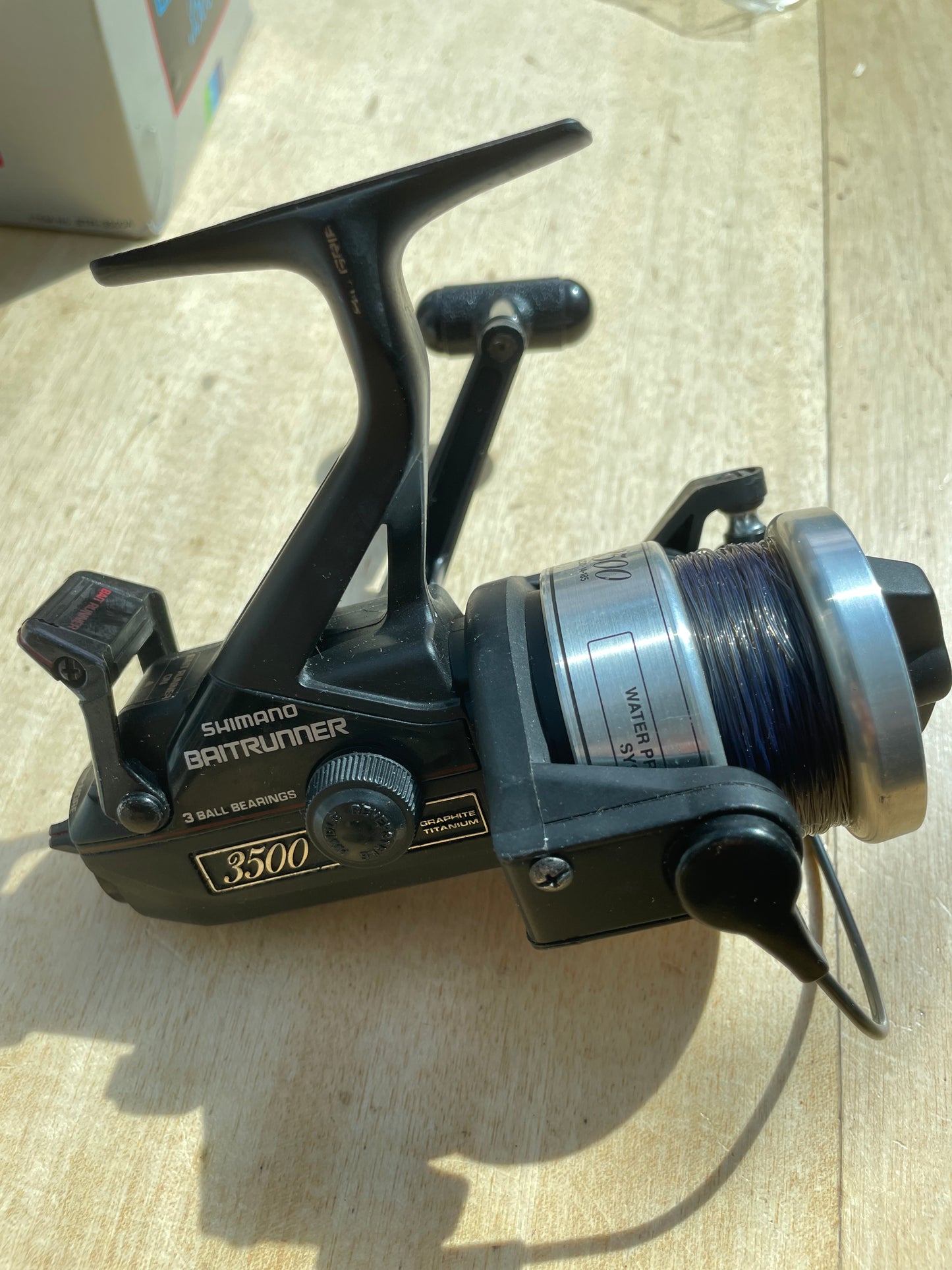 Shimano Baitrunner 3500 Classic Old School Carp Fishing Reel. Boxed. Complete.