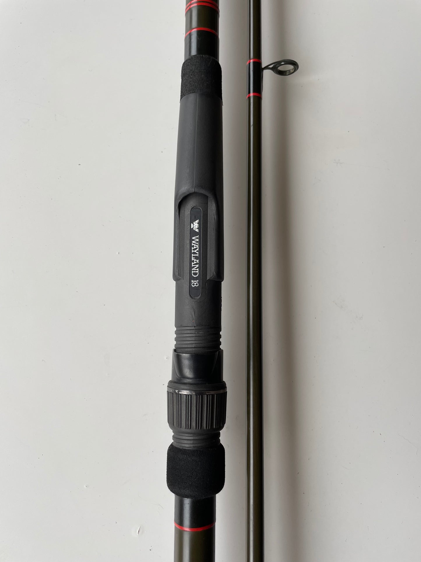 1 x Simpson’s Of Turnford Kevin Maddocks Carbon Formula 3 Old School Carp Fishing Rod. 12’. Excellent.