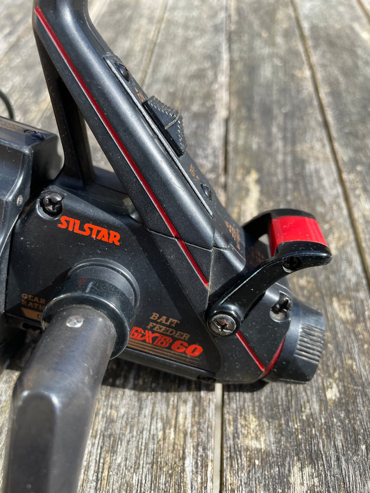 2 x Silstar GXB60 Bait Feeder Old School Carp Fishing Reels. 1990s.
