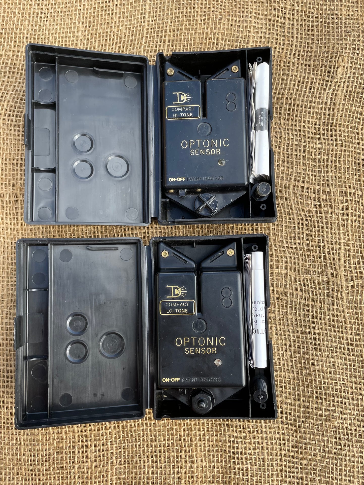 2 x Vintage Optonic Efgeeco Compact Hi & Lo Carp Fishing Bite Alarms. Excellent.