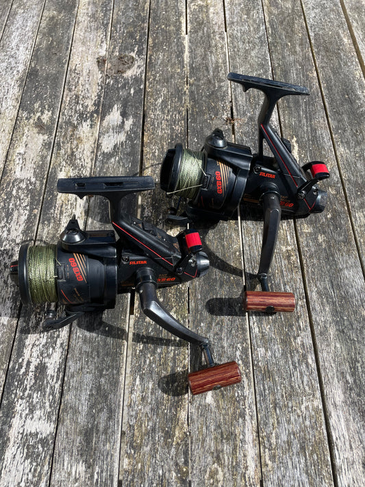 2 x Silstar GXB60 Bait Feeder Old School Carp Fishing Reels. 1990s.