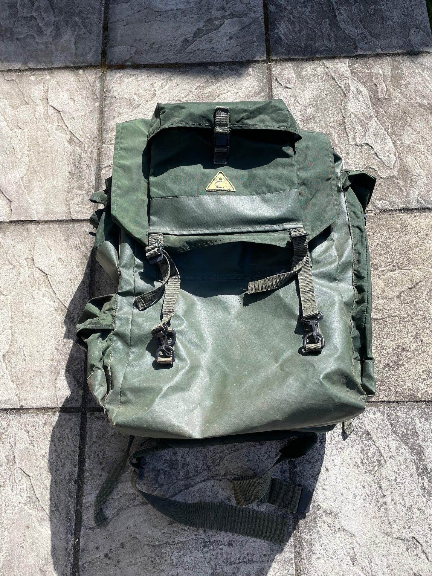 Kevin Nash Old School XL Deluxe Carp Fishing Backpack. Rare.