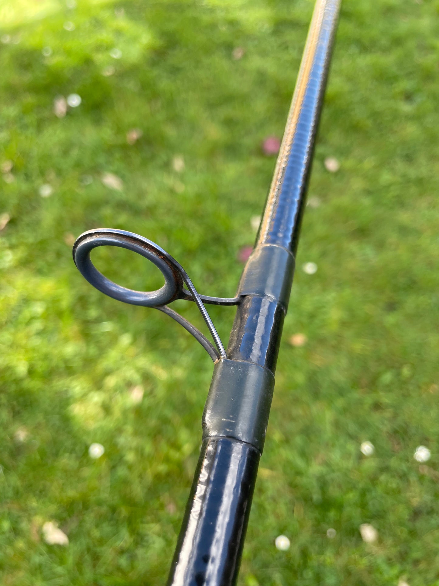 1 x Rod Hutchinson 12’ Slim Line Old School Carp Fishing Rod + RH Century Landing Net. 1990s.