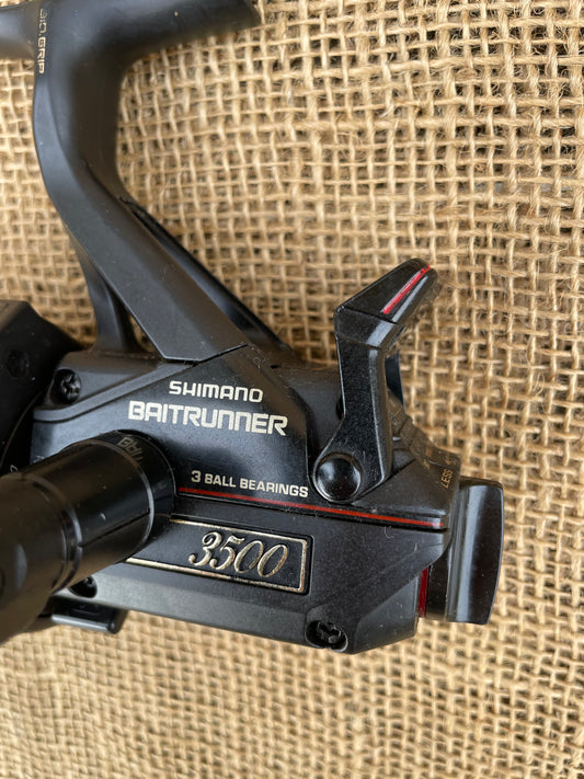 2 x Vintage Old School Shimano 3500 Baitrunner Carp Fishing Reels. Alloy Spools.