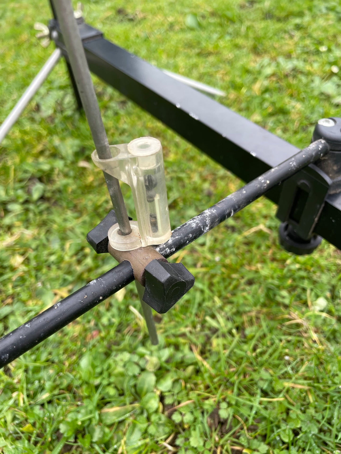 Original Old School Gardner Carp Fishing Rod Pod With Monkey Climber Aerial System.