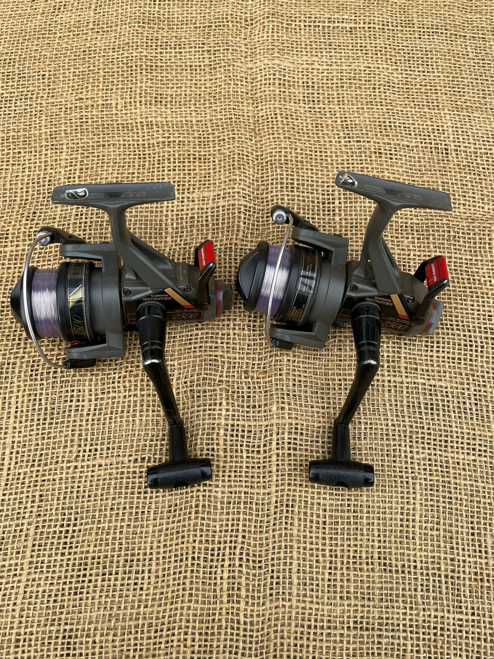 2 x Vintage Old School Shimano 2500 Baitrunner Carp Fishing Reels. – Vintage Carp Fishing Tackle