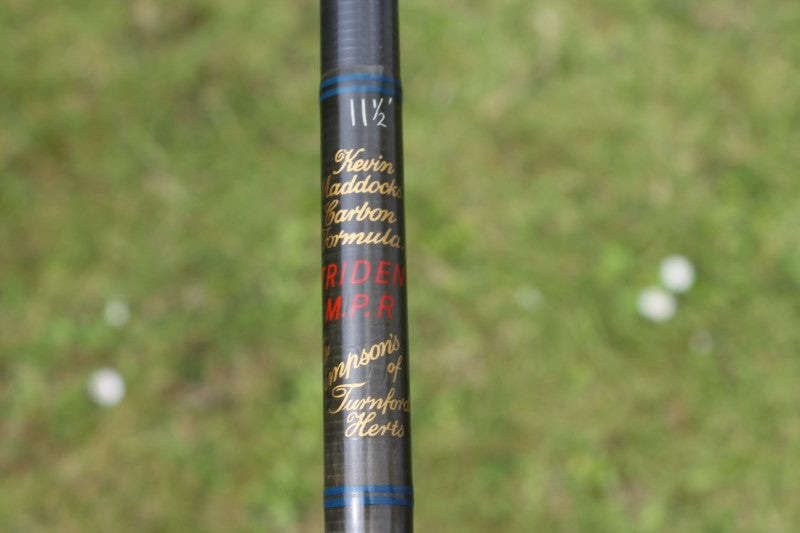 1 x Simpson's Of Turnford Kevin Maddocks Carbon Formula Trident MPR Old School Carp Fishing Rod. EXCELLENT.