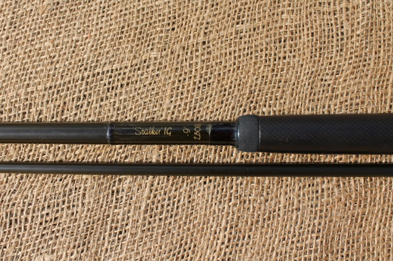 1 x Fox Stalker IG (Inner Guide) Old School Carp Fishing Rod. 9'.2.5lb T/C. With Wychwood Sleeve.