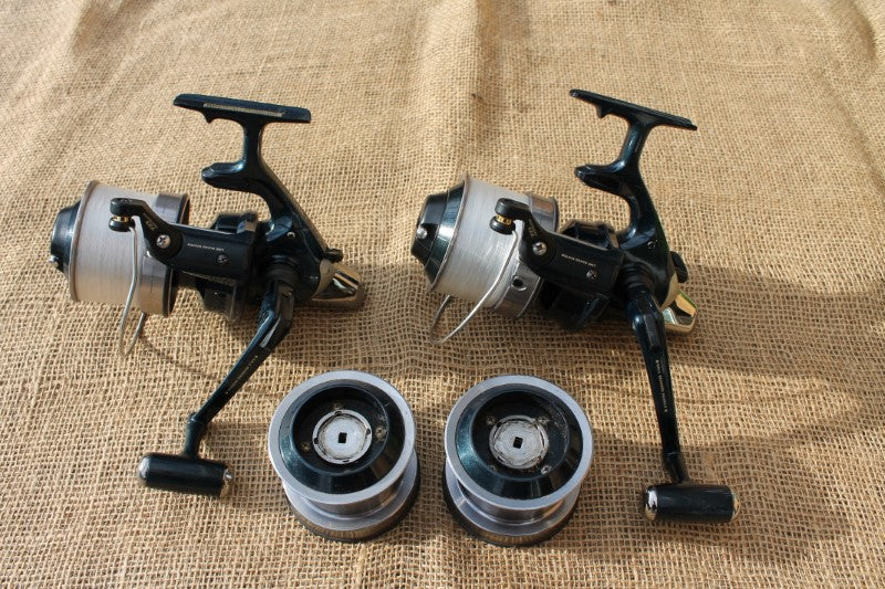 2 x Daiwa Emblem Z 5000A Old School Carp Reels With Daiwa Baitrunner Conversion Caps.