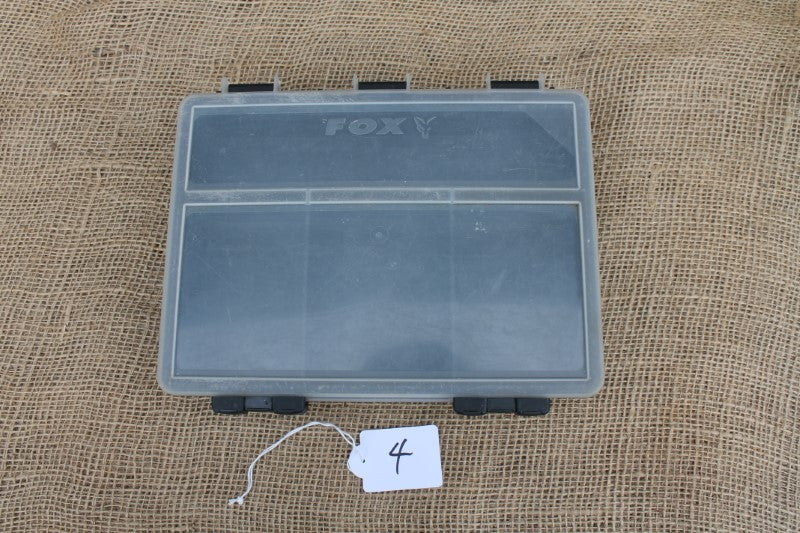 Fox Old School Carp Fishing Tackle Box. Black. MEDIUM.