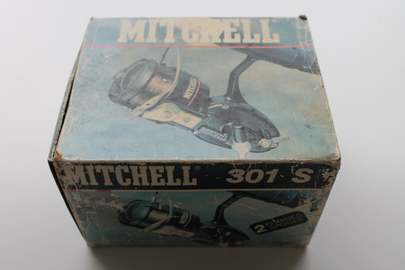 1 x Mitchell 301S Vintage Old School Carp Fishing Reel. 1980s.