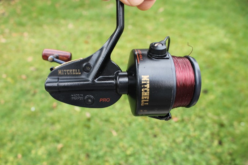 1 x Mitchell 300 PRO Carp Fishing Reel. Classic Old School 1990s.