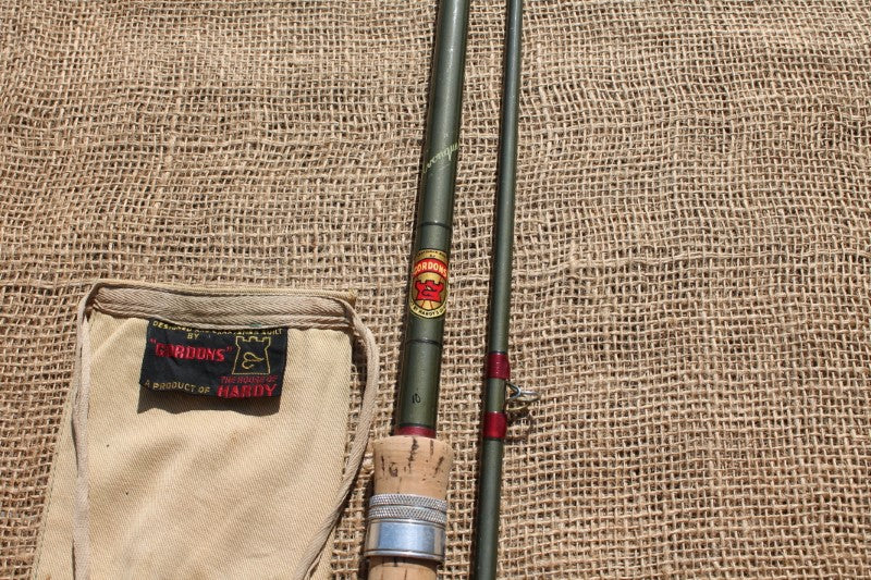 1 x Hardy Gordons Avonquest Vintage Glass Fishing Rod. 1970s.