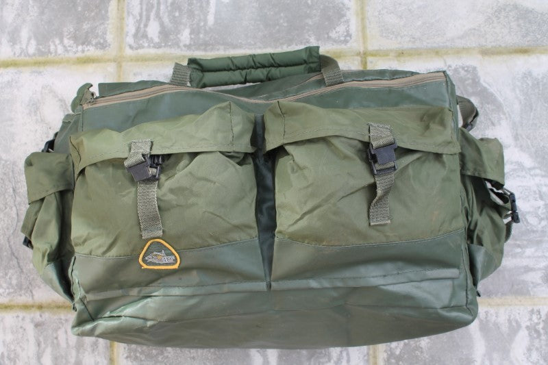 Kevin Nash Classic Old School Carp Fishing Large Carryall. Circa 1980-90s.