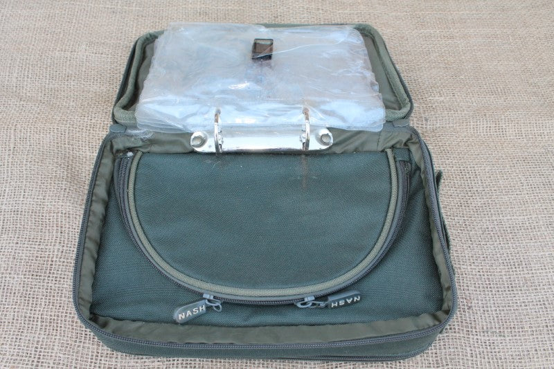 1 x Nash Old School Multi - Rig Pouch. 1990s.