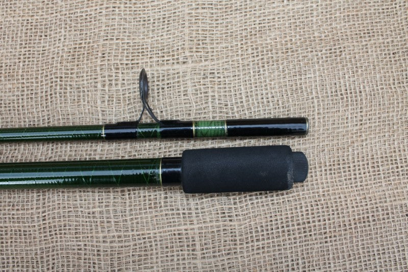 1 x Shakespeare Pro-Am Weave Old School carp Fishing Rod. Excellent.