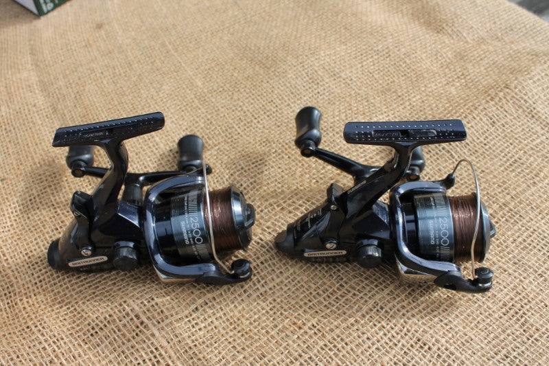 2 x Shimano 2500 FA DL Baitrunner Reels. Boxed. Complete.